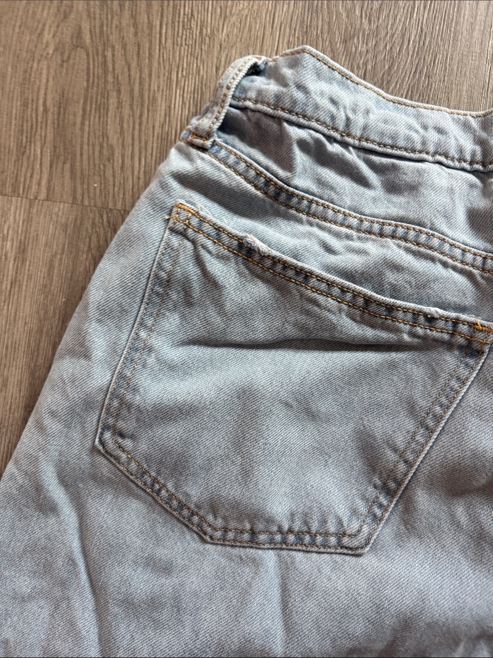 Universal Thread Light Blue Distressed Boyfriend Jeans - Picture 8 of 12